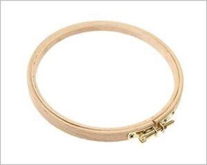 TELAIO IN LEGNO PER RICAMO - 17 CM